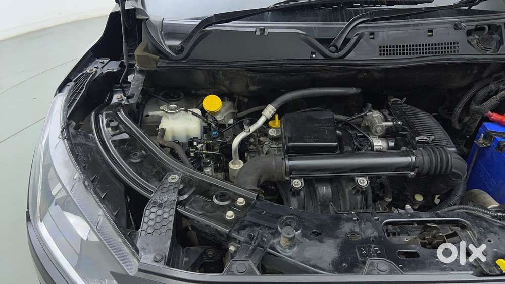 Nissan Magnite 1.0 Xv, 2021, Petrol