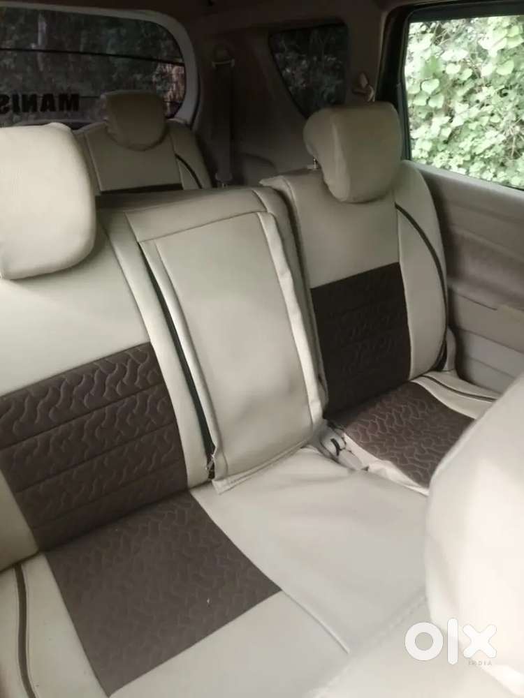 Maruti Suzuki Ertiga 2013