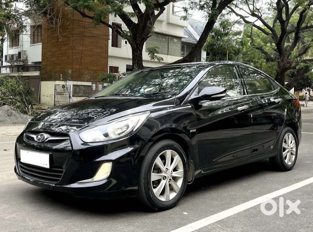 Hyundai Verna Vtvt 1.6 E, 2011, Petrol