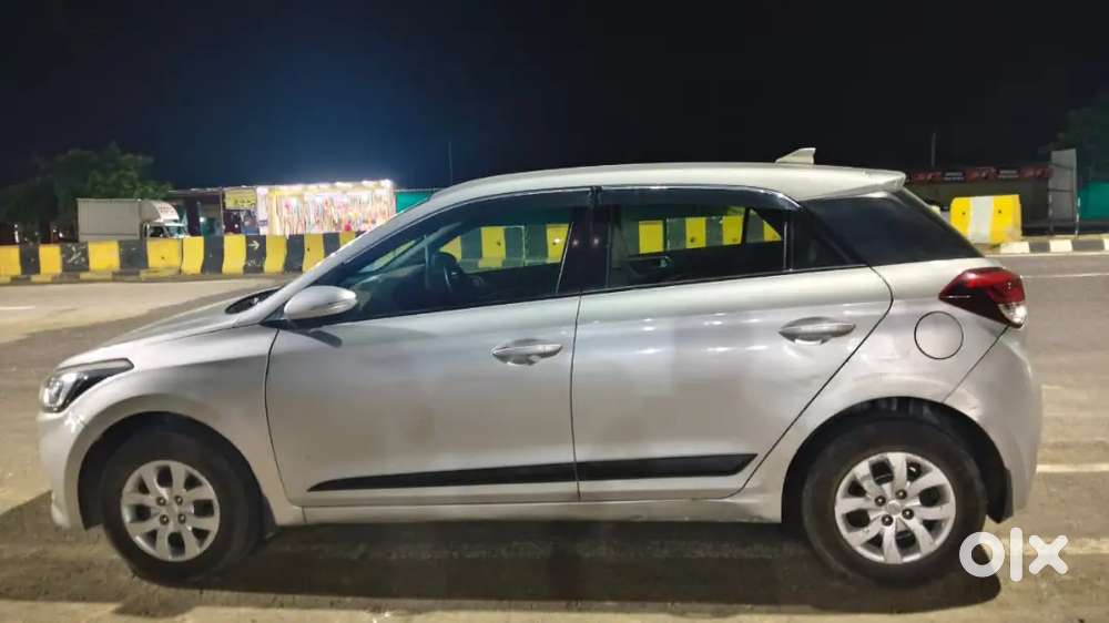 Hyundai Elite I20 2015 Petrol 76000 Km Driven