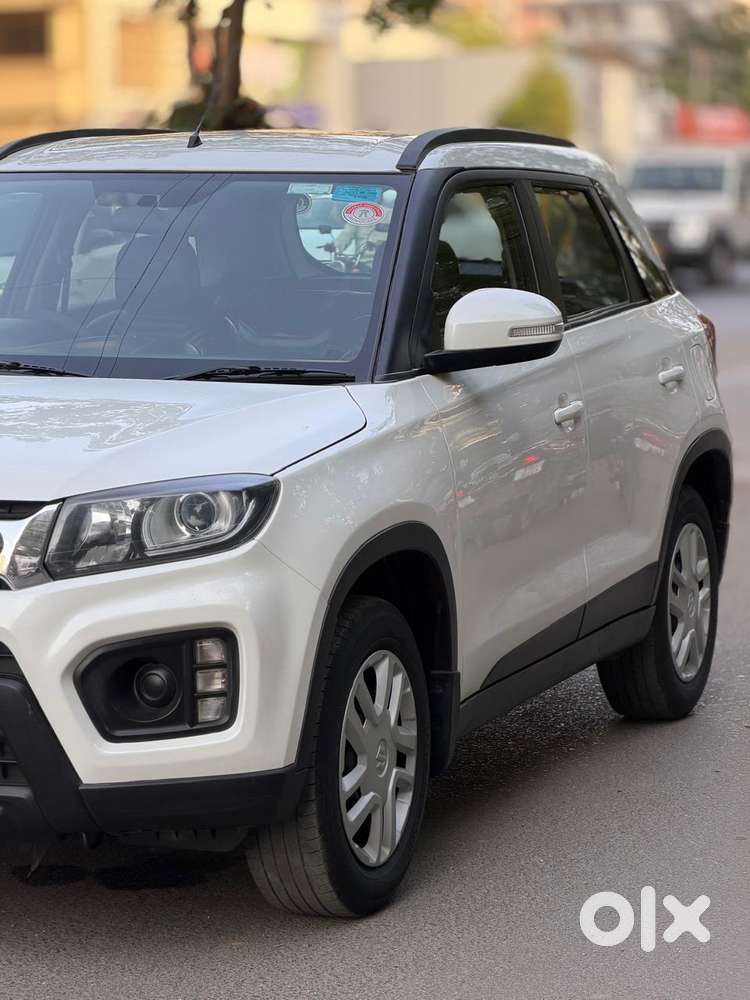 Maruti Suzuki Brezza 1.5 Lxi Cng, 2021, Cng & Hybrids