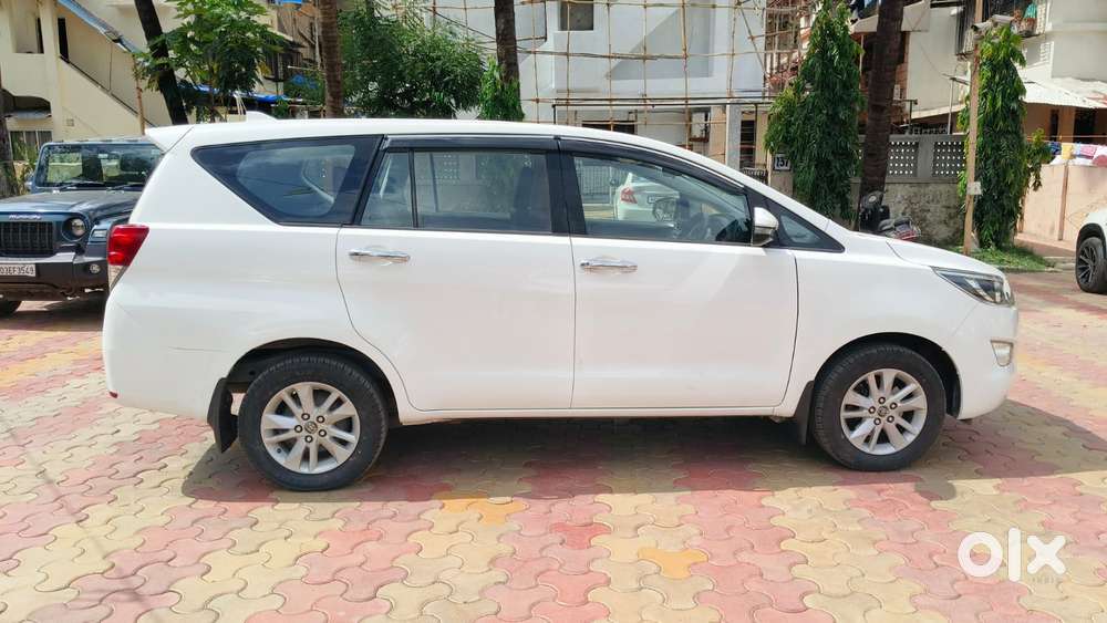 Toyota Innova Crysta 2.8 Gx At 8s, 2018, Diesel