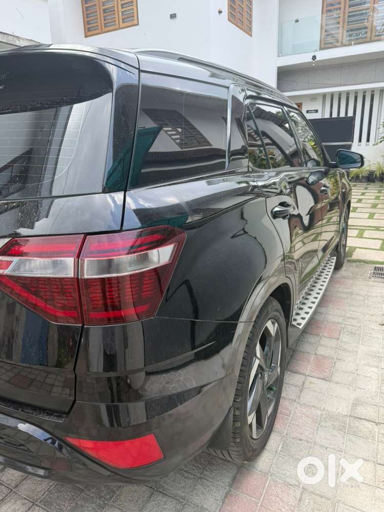 Hyundai Alcazar 2023 76000 Km Driven