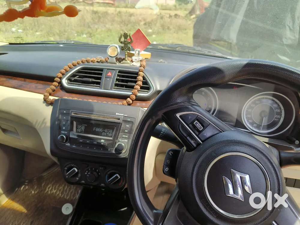 Maruti Suzuki Dzire 2018 Petrol 40000 Km Driven