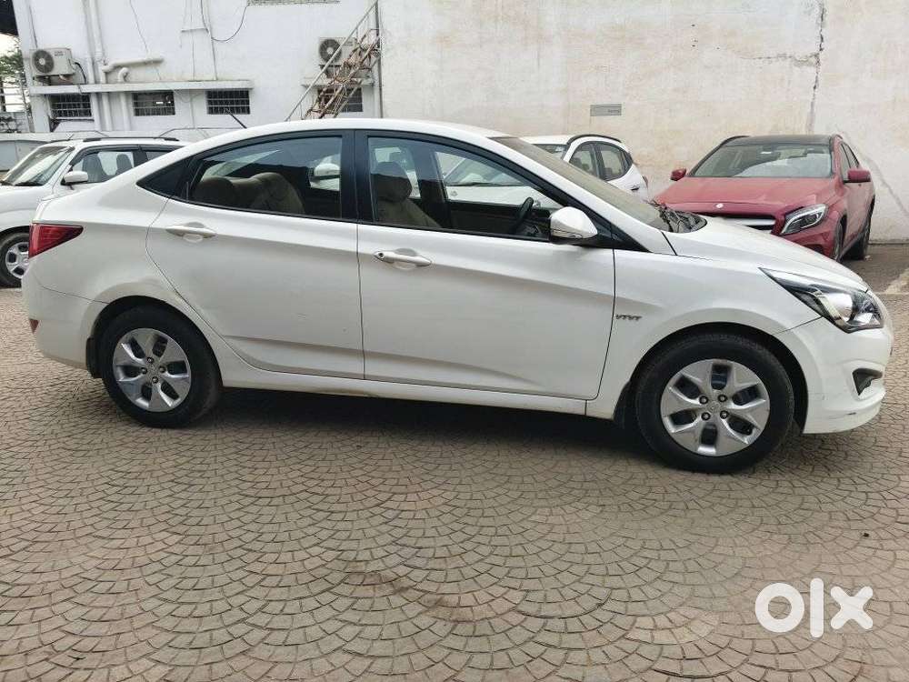 Hyundai Verna 1.6 Vtvt S, 2016, Petrol