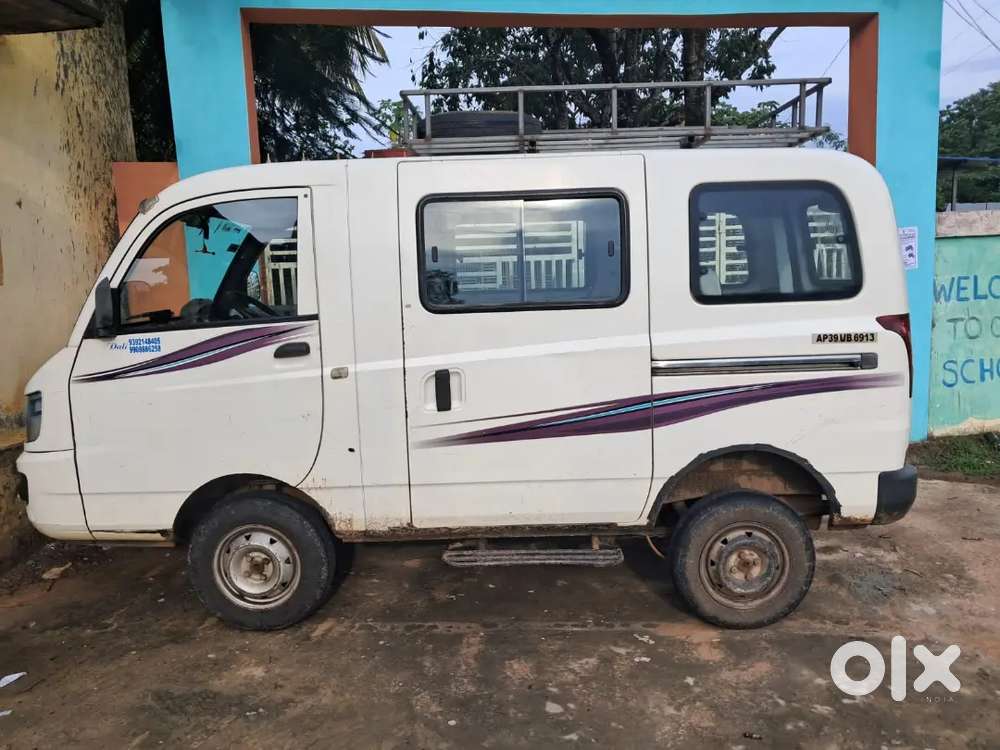 Mahindra Supro