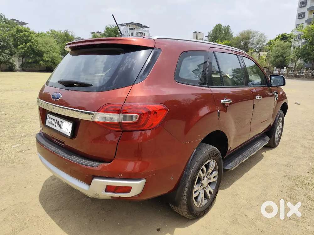 Ford Endeavour Titanium 2018