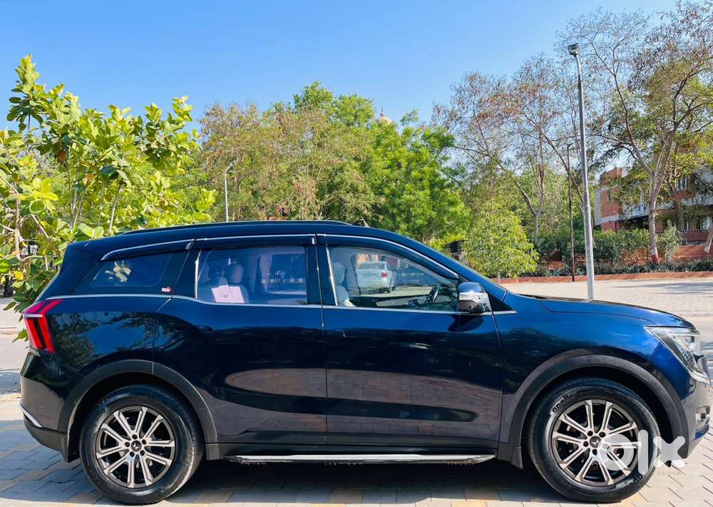 Mahindra Xuv700 2.2 Ax 7 Diesel At Luxury Pack Str, 2023, Diesel