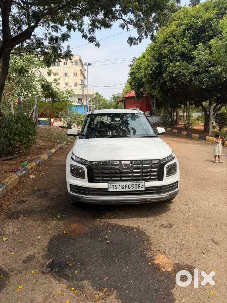 Hyundai Venue 1.2 2022 Petrol Manual