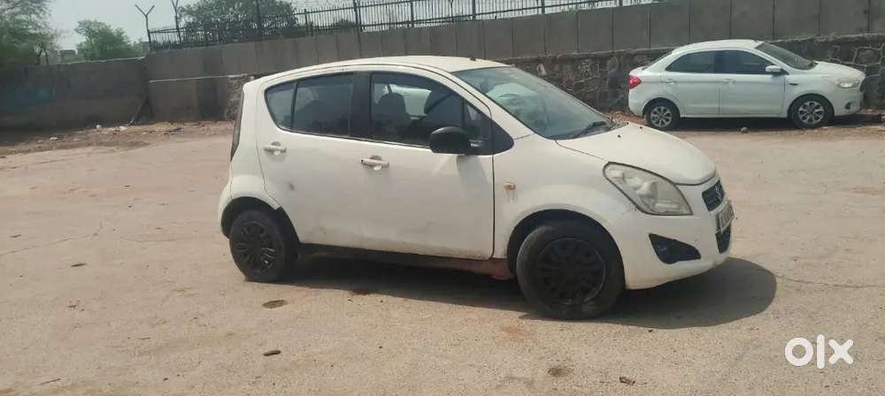 Gadi Ek Dam Okk Hai Gadi Mai Koi Kami Nahi Hai