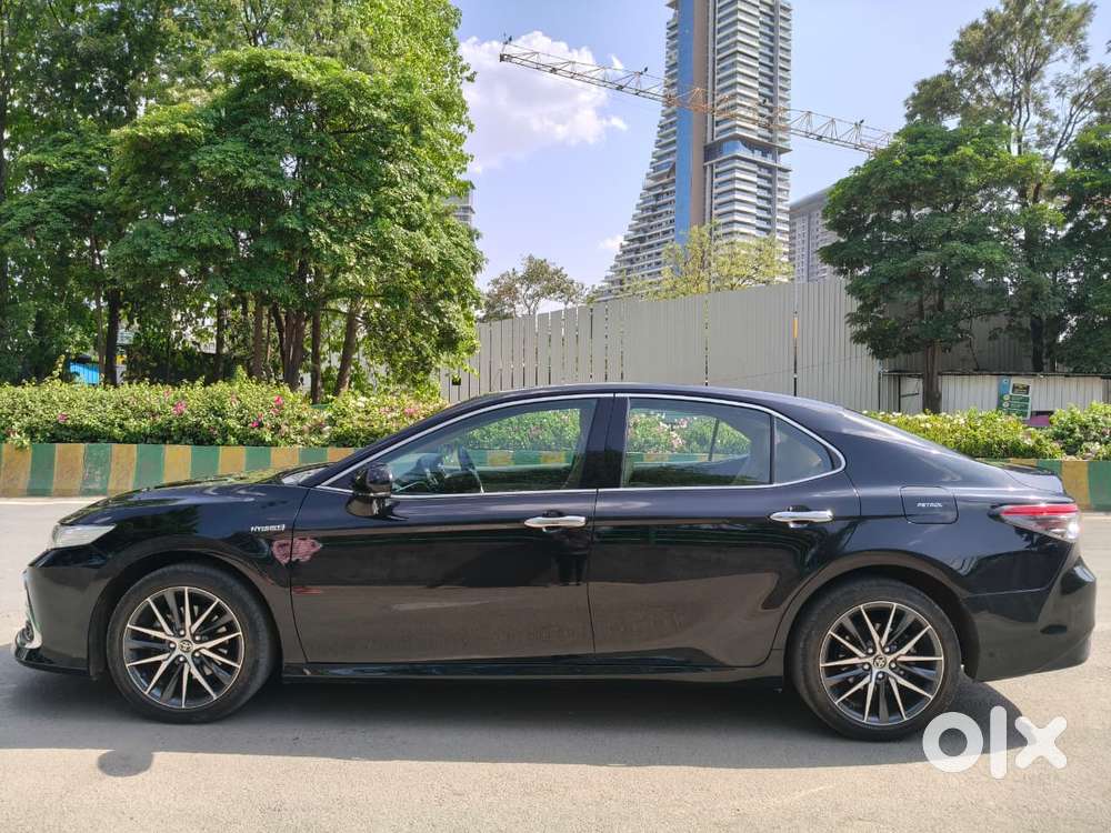 Toyota Camry Hybrid, 2024, Electric