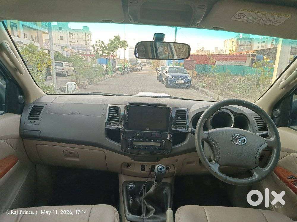 Toyota Fortuner 3.0 4x4 Manual, 2011, Diesel