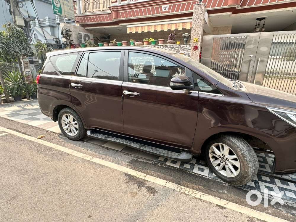 Well Maintained Toyota Innova Crysta 2018 Diesel Automatic