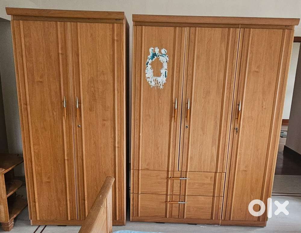 Original StyleSpa 5-Door Wardrobe & Queen-Size Storage Bed