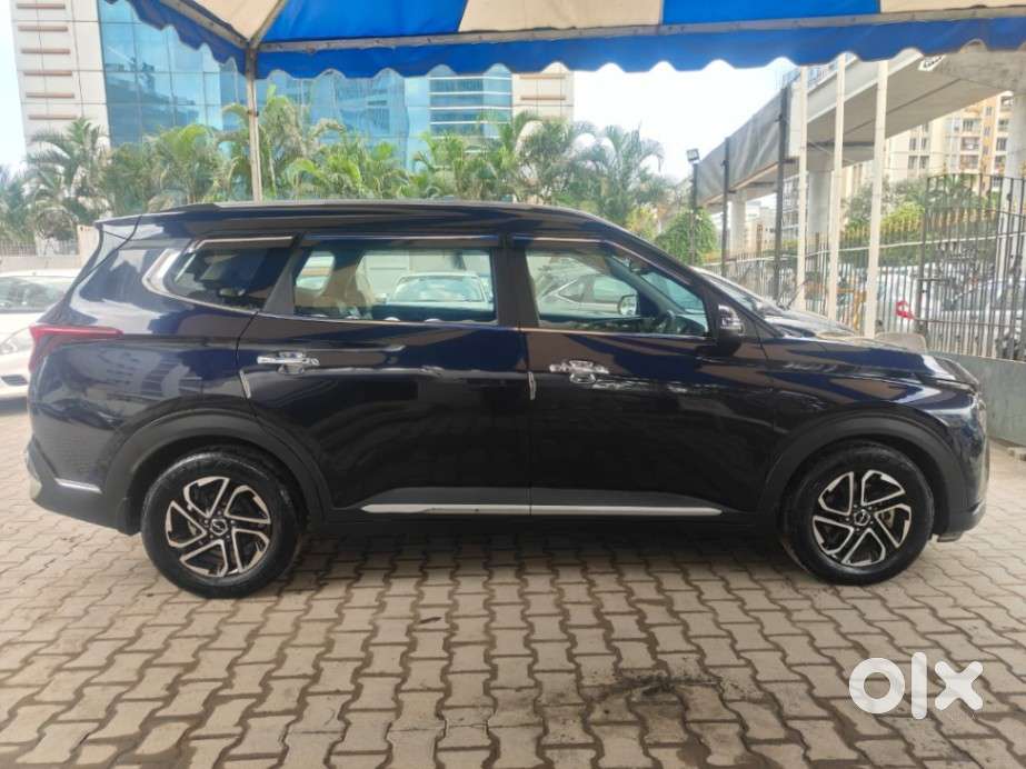 Kia Carens 1.4 Luxury Plus Dct 7 Str, 2023, Petrol