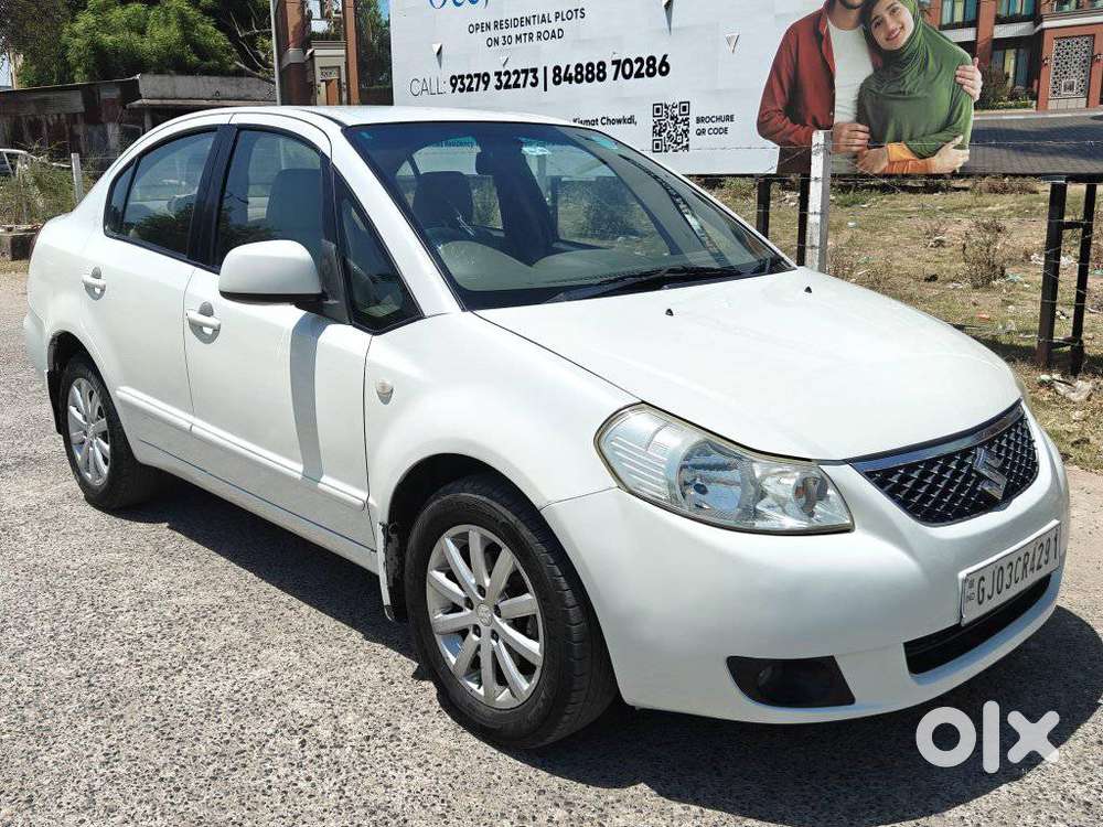 Maruti Suzuki Sx4 Zxi, 2010, Petrol