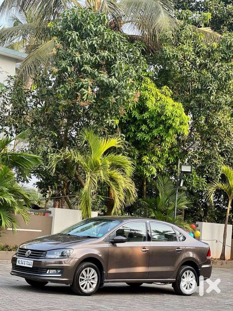 Volkswagen Vento 1.5 Highline Plus At 16 Alloy, 2015, Diesel
