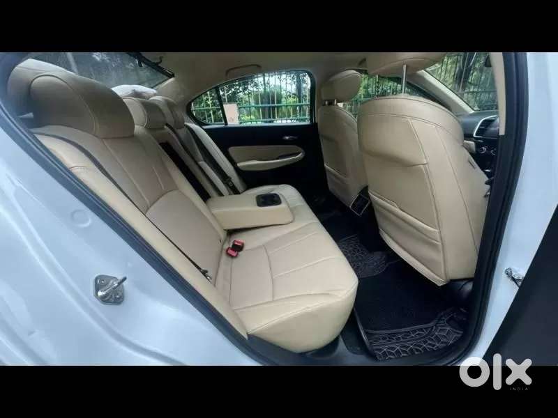 Honda City I-vtec Cvt Zx, 2023, Petrol