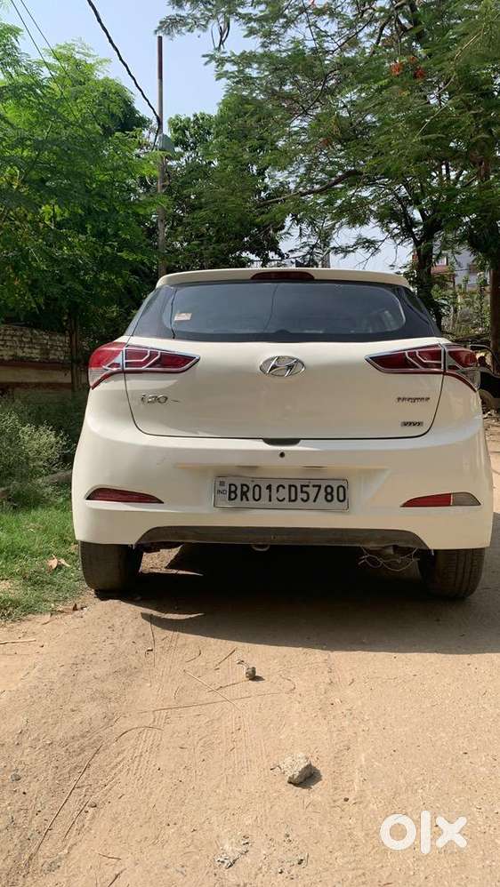 1st Owner I20 Magna Doctor Car Petrol 23k Km 2014 Model