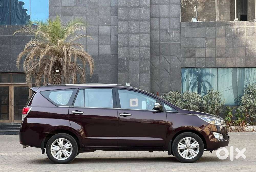Toyota Innova Crysta 2.8z Automatic, 2018, Diesel
