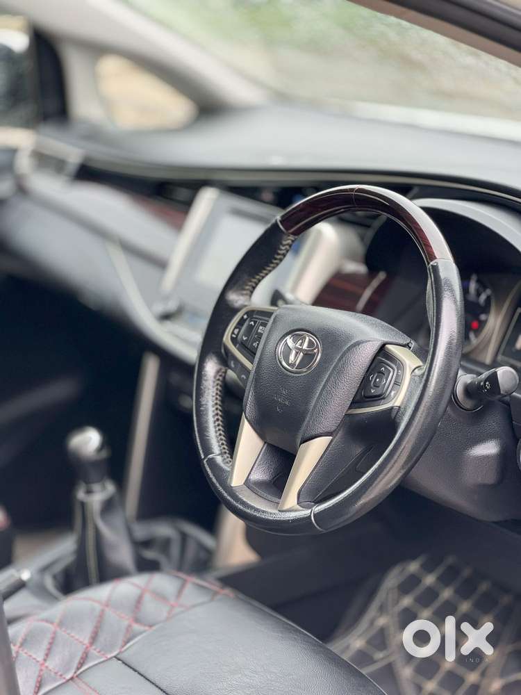 Toyota Innova Crysta 2.4 V 7 Str, 2018, Diesel
