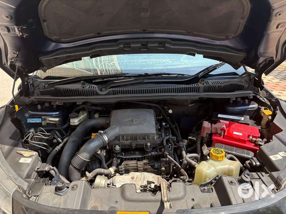 Tata Nexon 1.2 Revotron Xza Plus, 2023, Petrol