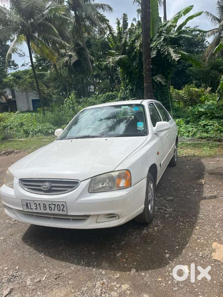 Hyundai Accent 2011 Lpg Well Maintained