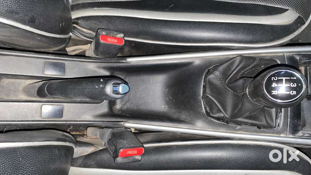 Maruti Suzuki Baleno 1.2 Delta, 2017, Petrol