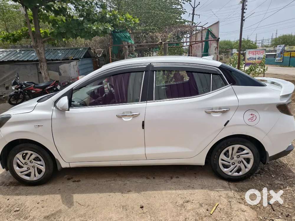 Hyundai Aura 2022 Cng & Hybrids 70000 Km Driven