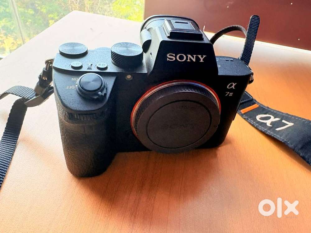 Sony Alpha 7 III Mirrorless Camera Kit &ndash; ILCE-7M3K