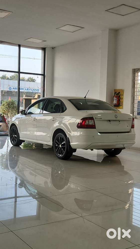 Skoda Rapid Tsi 2021 Petrol 35000 Km Driven