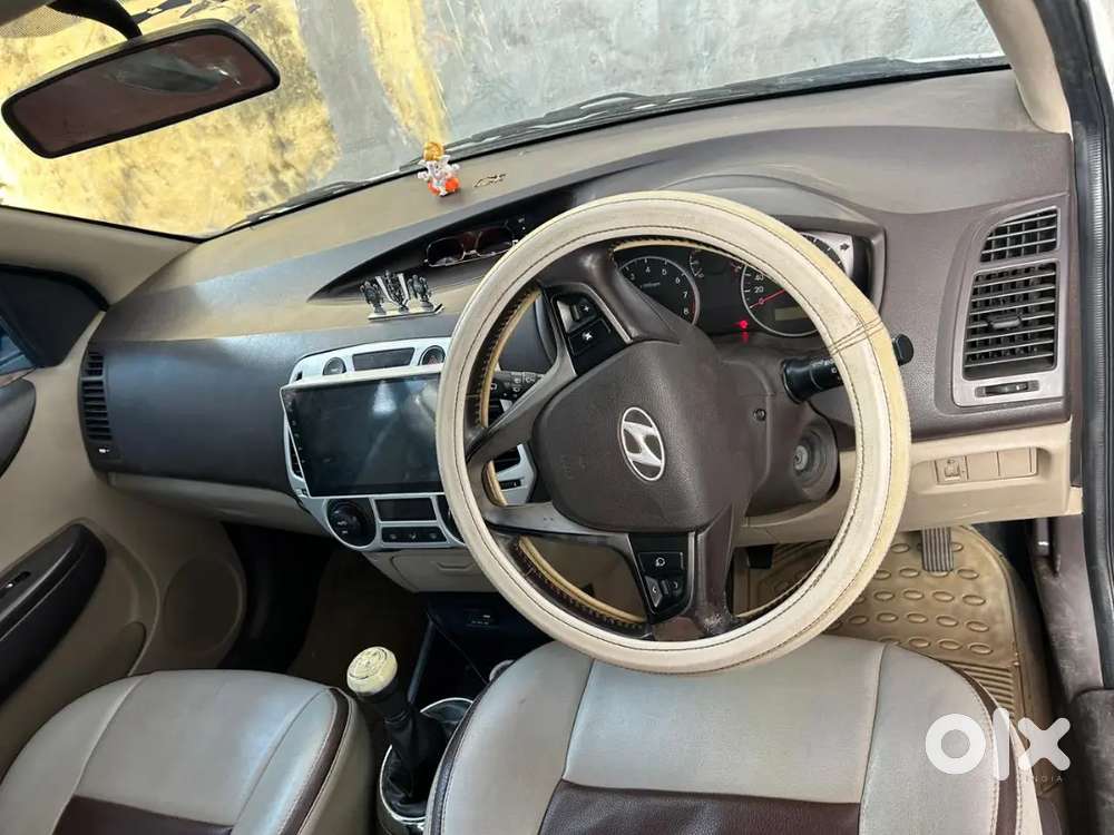 Hyundai I20 2012 Petrol 93000 Km Driven