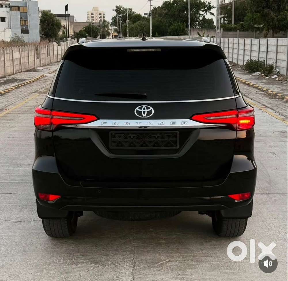 Toyota Fortuner 2022 Diesel Well Maintained