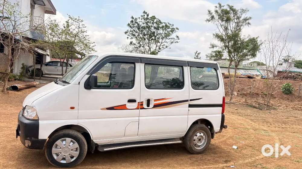New Car Le Liya Hu