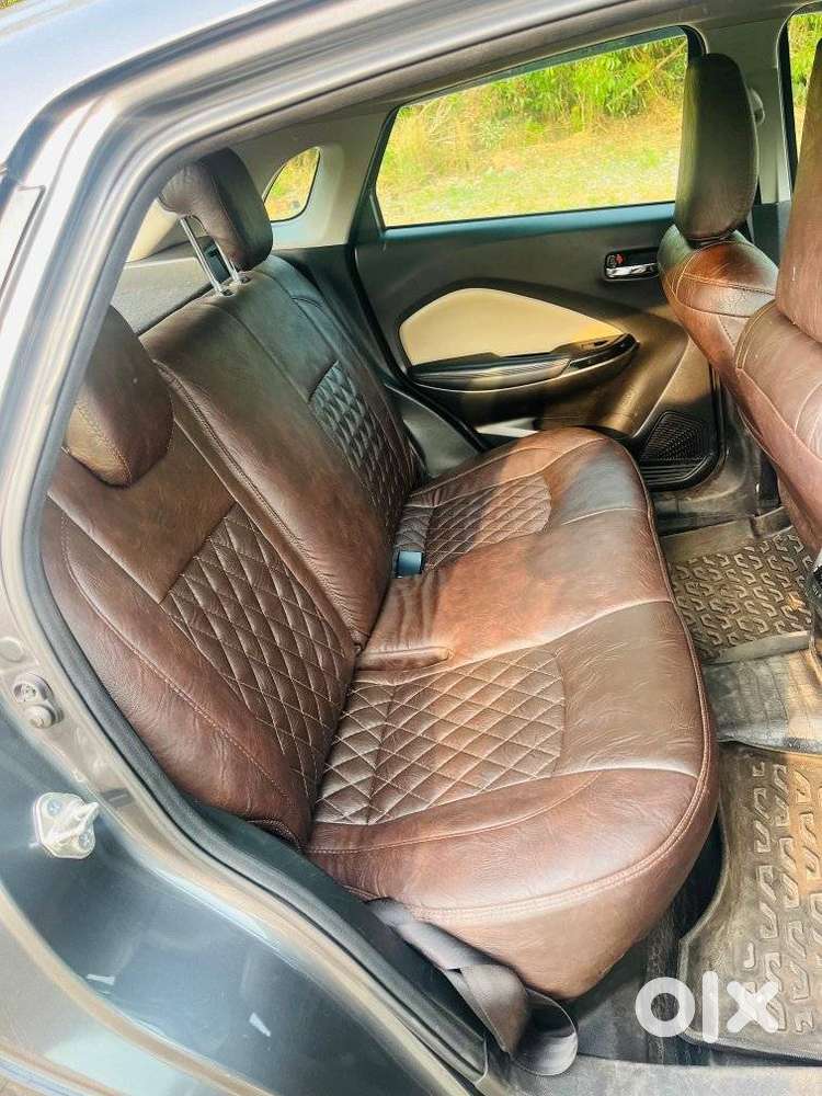 Toyota Glanza 1.2 V Amt, 2022, Petrol