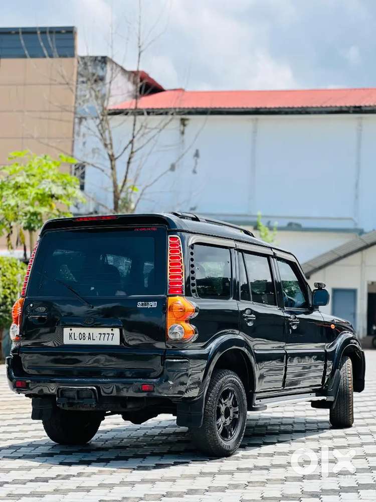 Mahindra   Scorpio Sz+ Turbo Crde 2.6 Vlx 2007 Model   Black