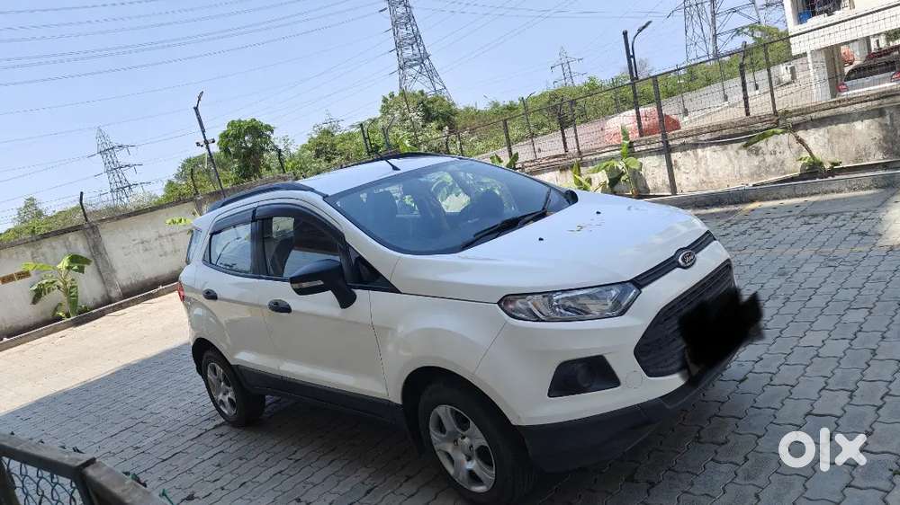 Ford Ecosport 2015 Petrol 33000 Km Driven