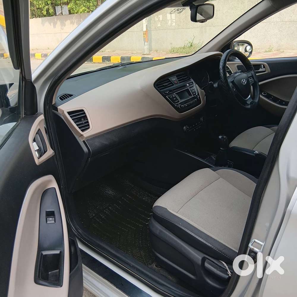 Hyundai I20 Sportz 1.2 Bs-iv, 2015, Petrol