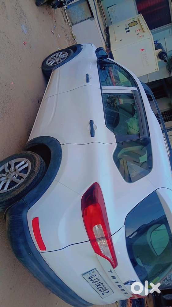 Renault Triber Petrol/cng  2022 Model