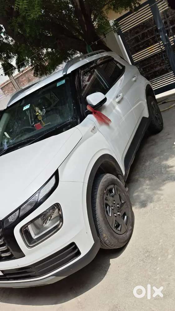 Hyundai Venue 2028 S Petrol Manual