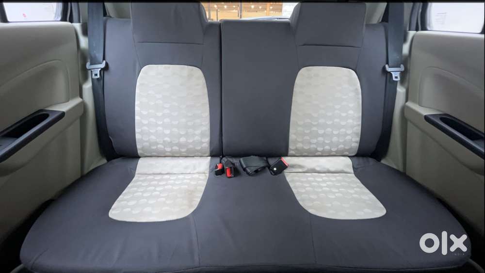 Maruti Suzuki Celerio Zxi Optional Amt, 2017, Petrol