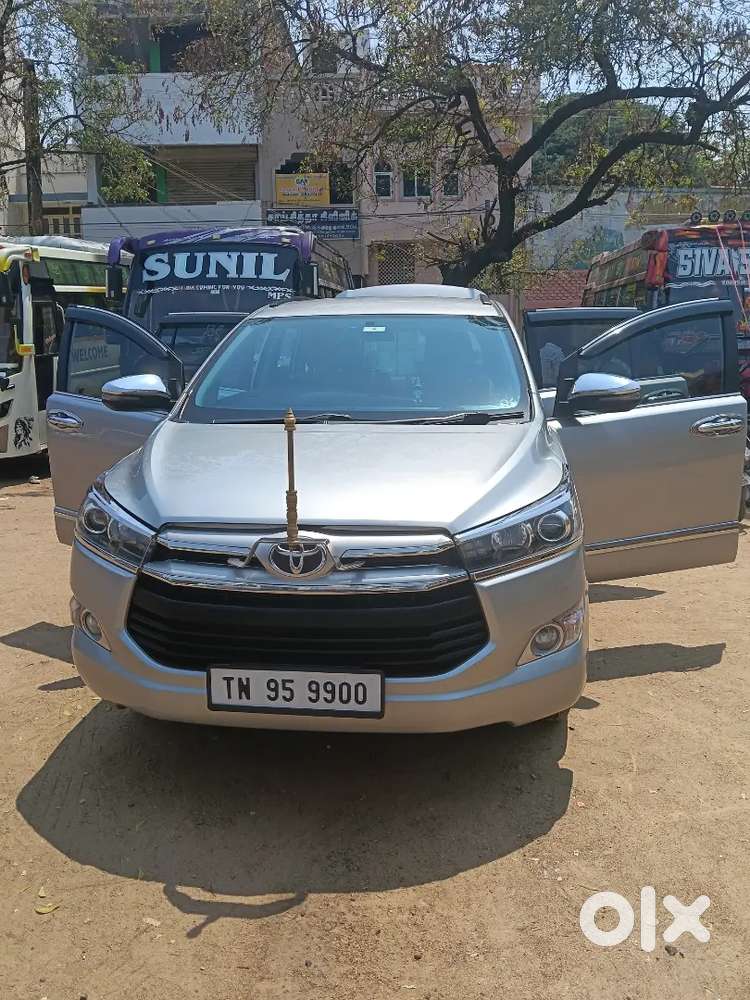 Toyota Innova Crysta 2017 Diesel 158000 Km Driven
