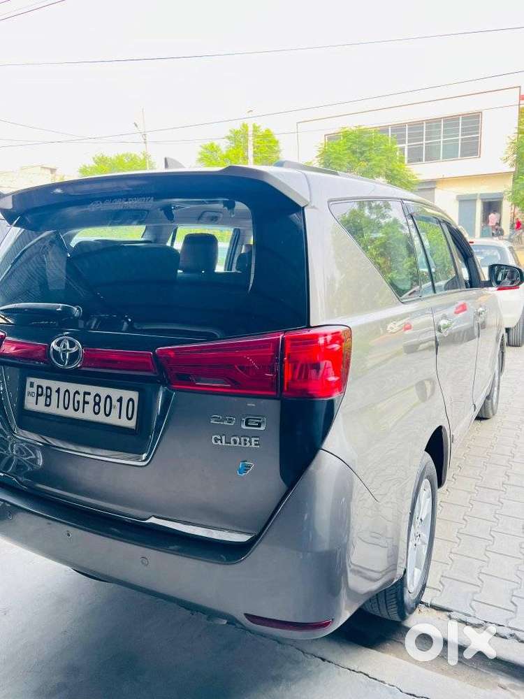Toyota Innova Crysta 2.8 Gx At, 2017, Diesel