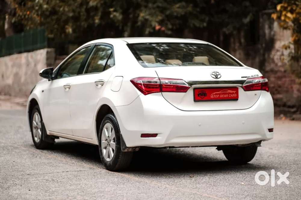 Toyota Corolla Altis 1.8 G, 2015, Petrol