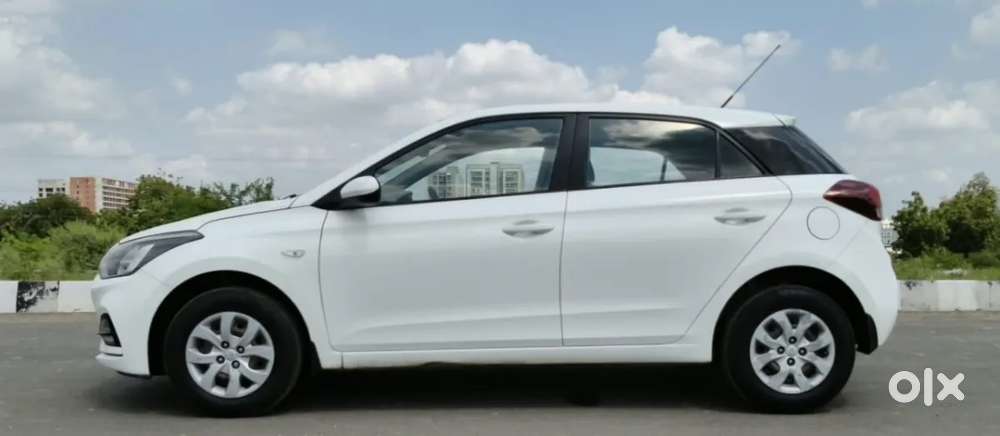 Hyundai I20 Magna 1.2 Mt, 2020, Petrol