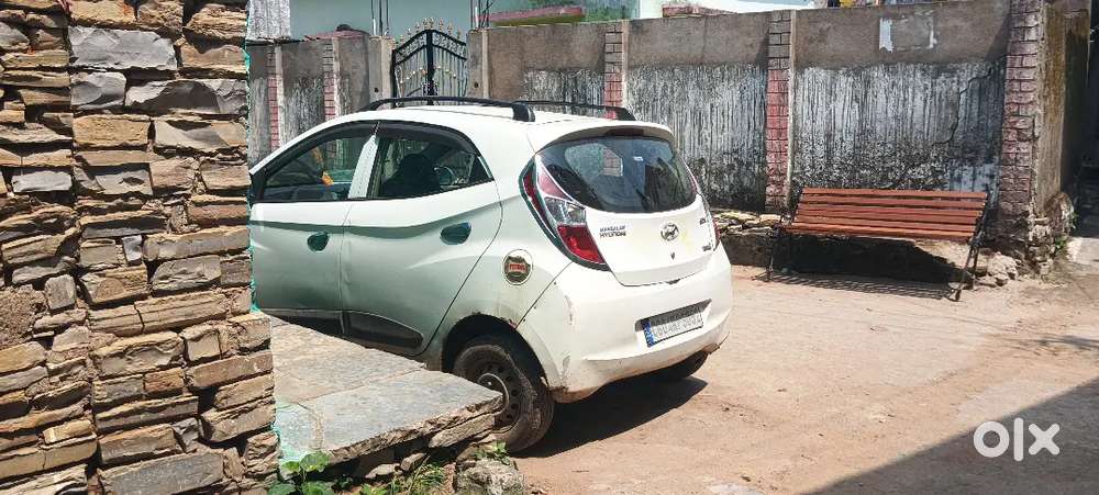 Hyundai Eon 2013 Variant