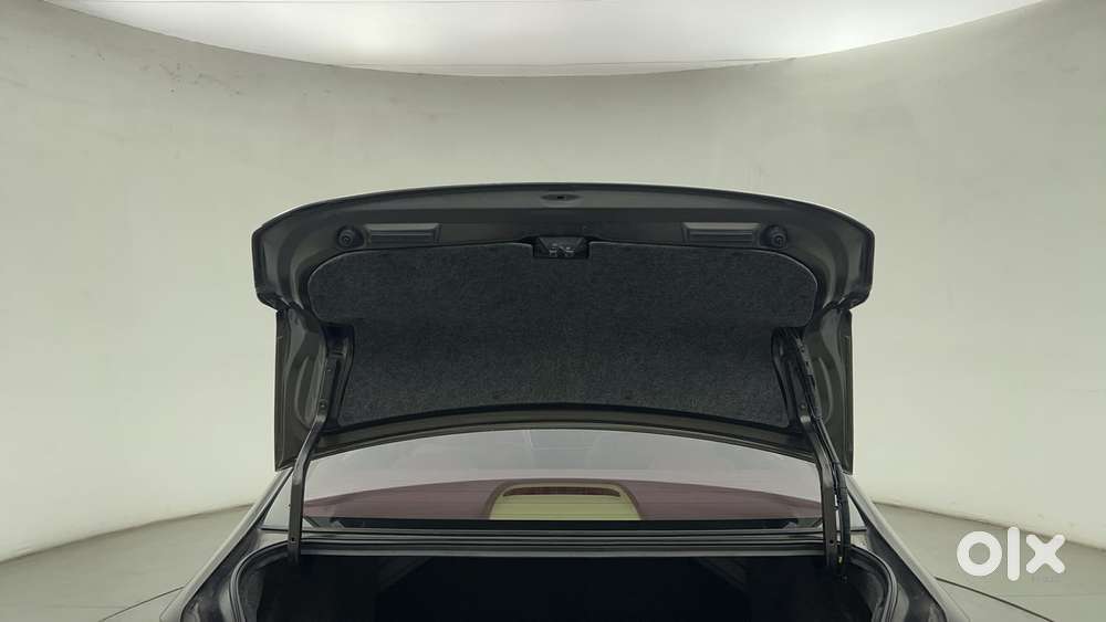 Honda City I-vtec V, 2018, Petrol
