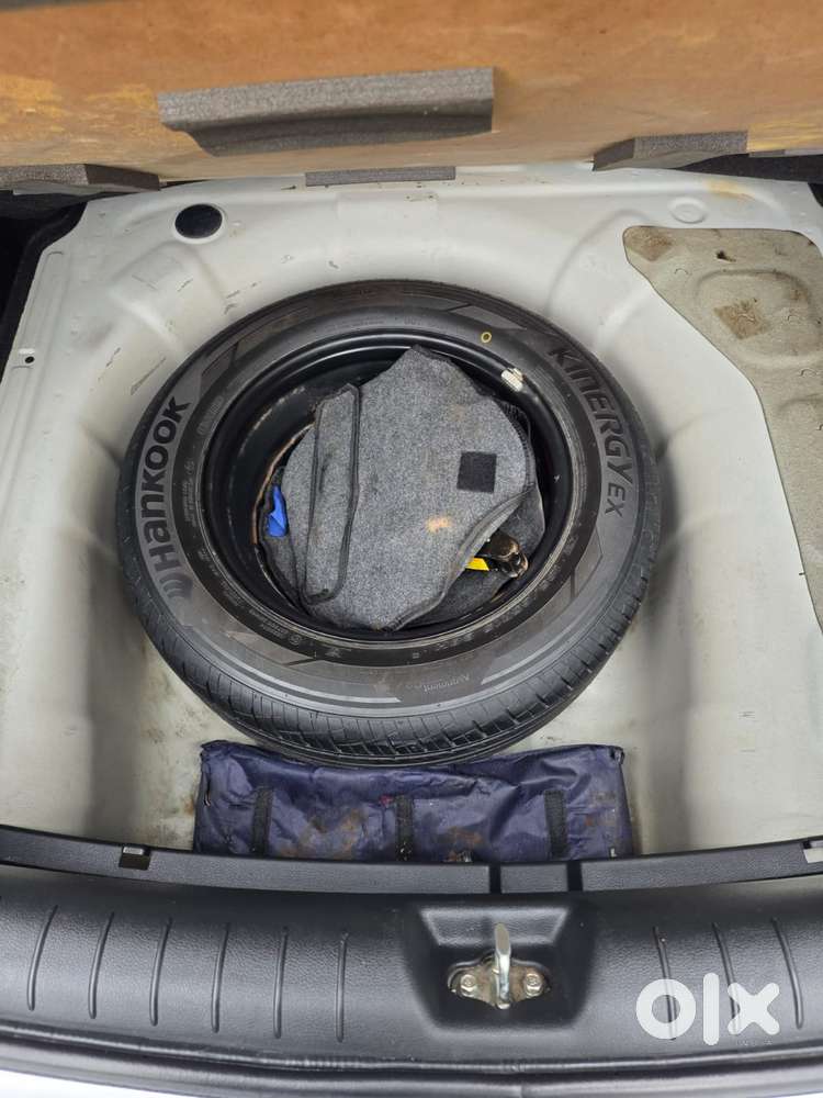 Hyundai Verna 1.6 Vtvt Sx, 2019, Petrol