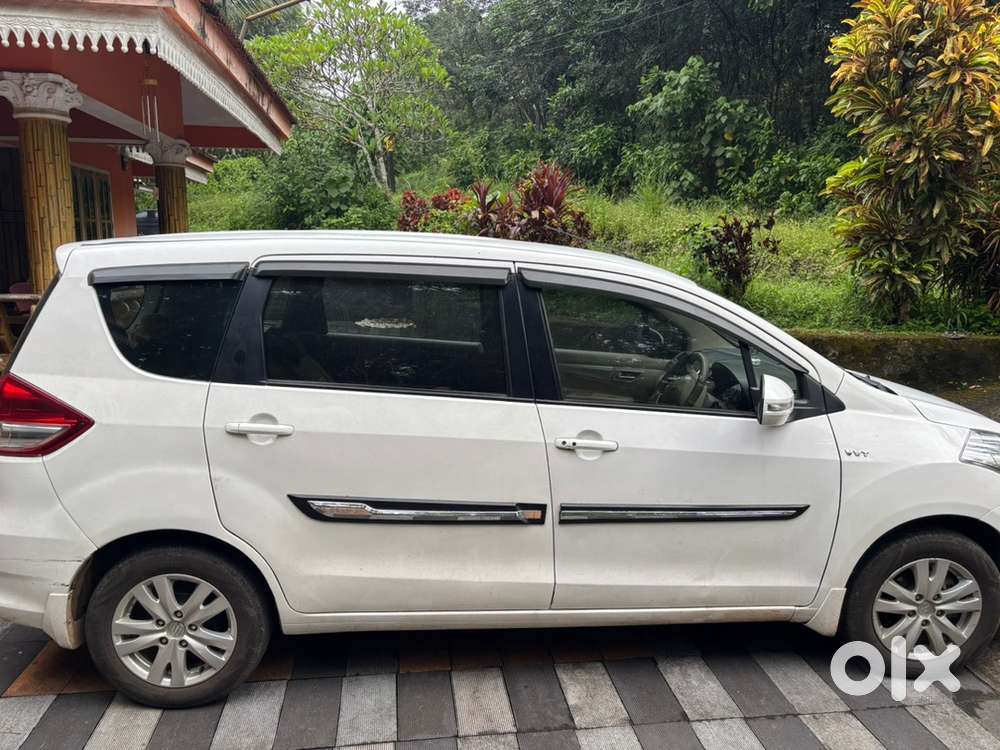Maruti Suzuki Ertiga Petrol 2017