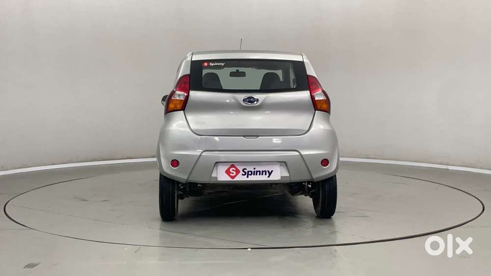 Datsun Redigo T Option, 2016, Petrol